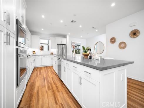 122  Schick  , Irvine, CA