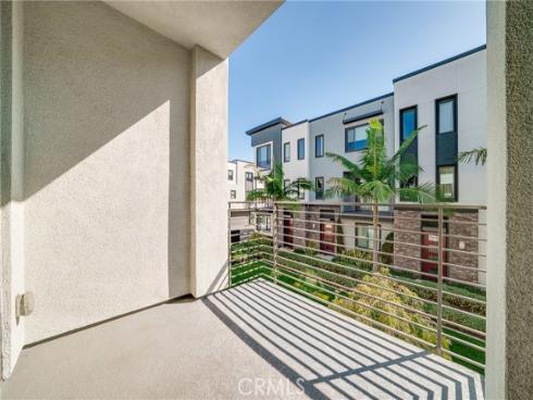 122  Schick  , Irvine, CA