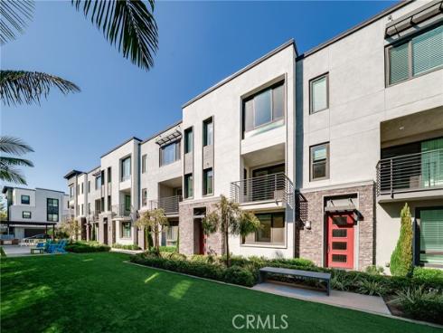 122  Schick  , Irvine, CA