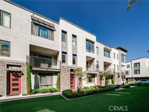 122  Schick  , Irvine, CA