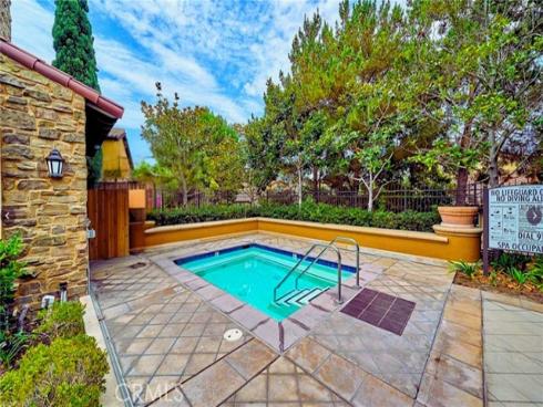 231 Lonetree , Irvine, CA