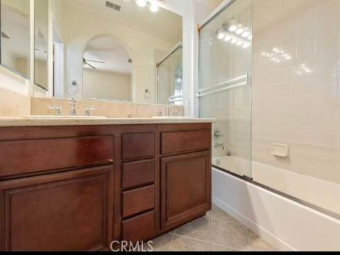 12 Tall Oak , Irvine, CA