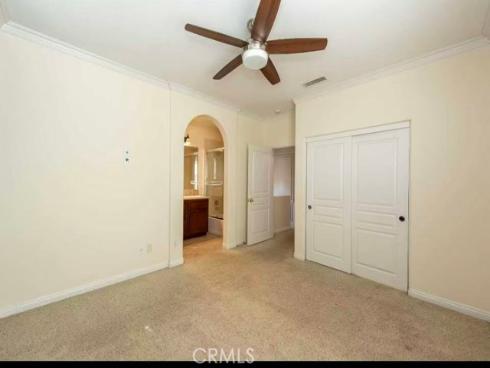 12 Tall Oak , Irvine, CA