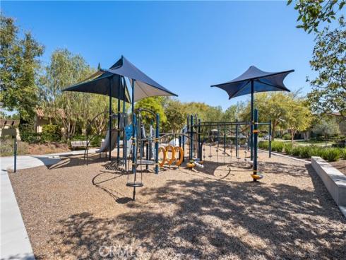 229 Dewdrop , Irvine, CA