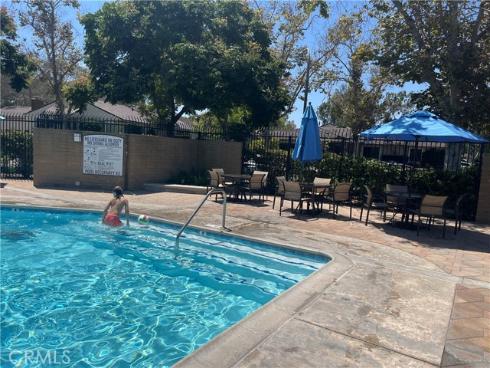 5086  Cinnamon  , Irvine, CA