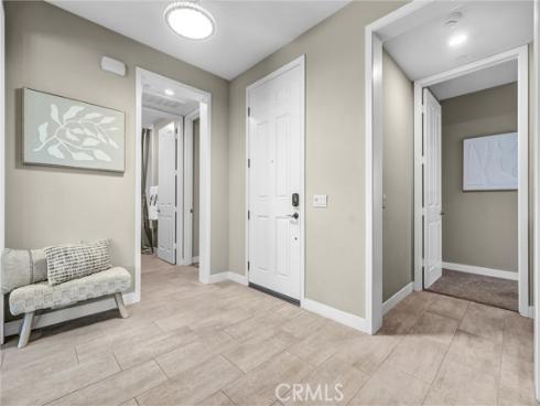 264  Cultivate  , Irvine, CA