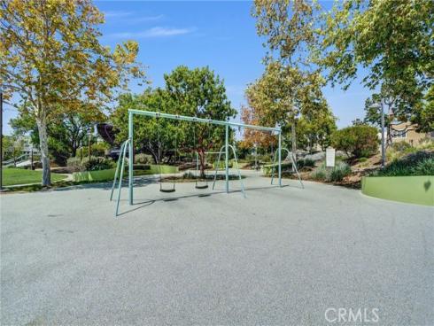 264  Cultivate  , Irvine, CA