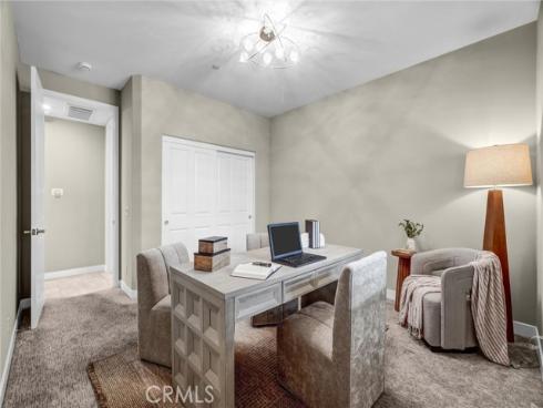 264  Cultivate  , Irvine, CA