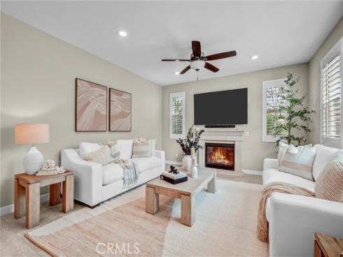 264  Cultivate  , Irvine, CA