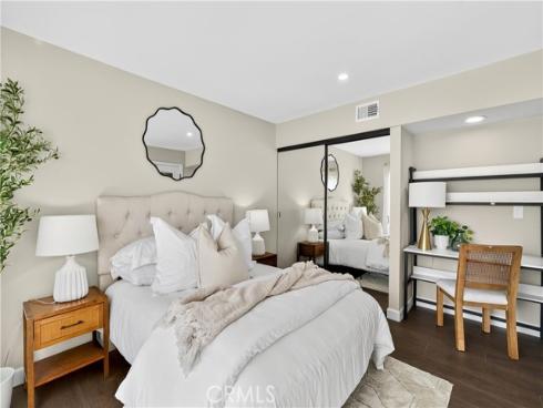 16 Rana , Irvine, CA
