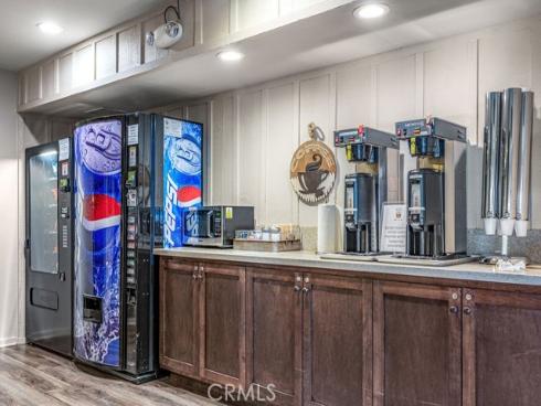 5200 Irvine Blvd. 116 , Irvine, CA