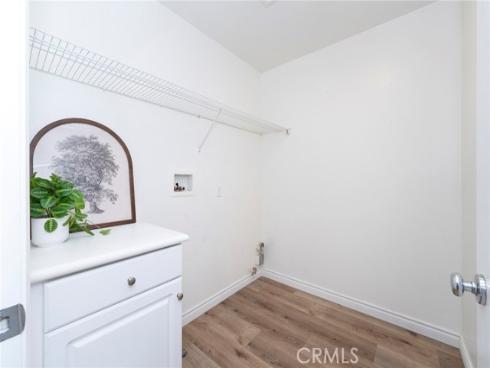 94  Hedge Bloom  , Irvine, CA