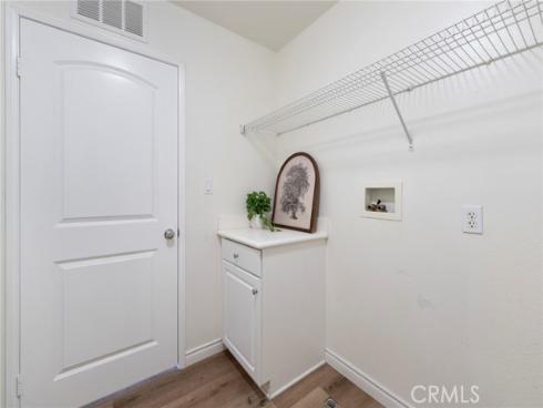 94  Hedge Bloom  , Irvine, CA