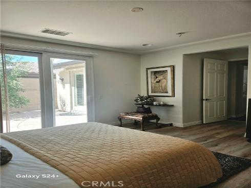 6 Saintsbury , Irvine, CA