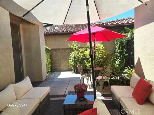 6 Saintsbury , Irvine, CA