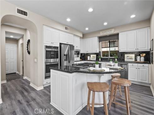 14 Buellton , Irvine, CA