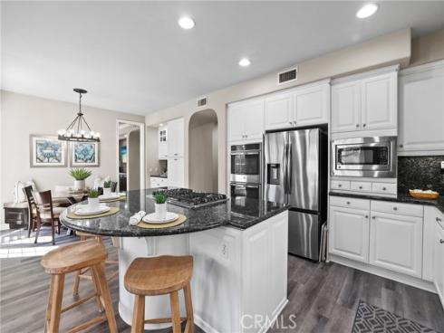 14 Buellton , Irvine, CA
