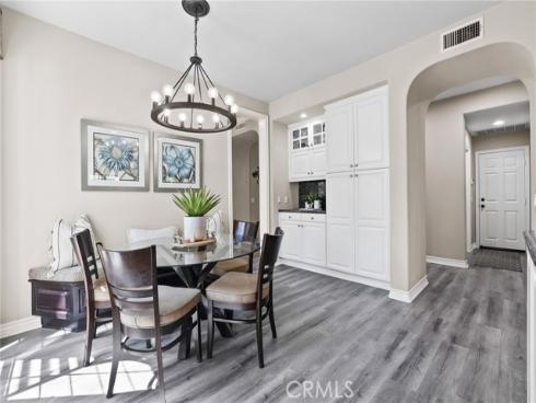 14 Buellton , Irvine, CA