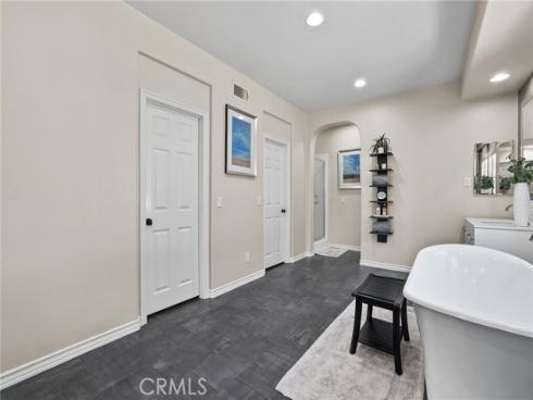 14 Buellton , Irvine, CA