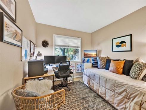 15 Whistling Swan , Irvine, CA