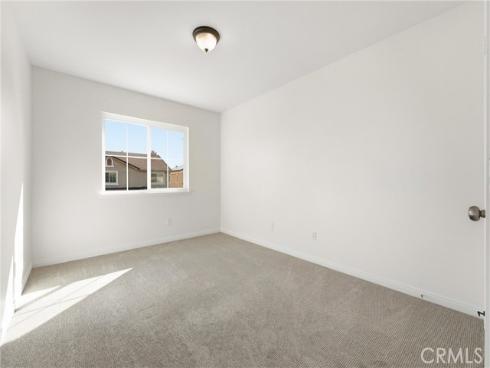 81  Linhaven  , Irvine, CA