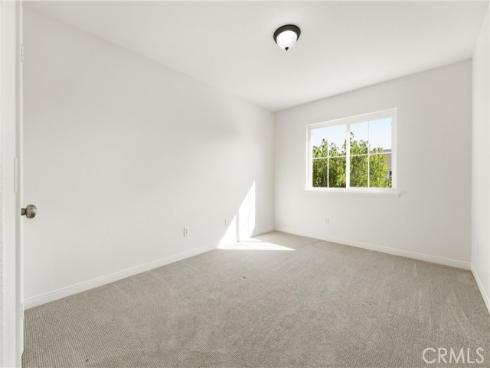 81  Linhaven  , Irvine, CA