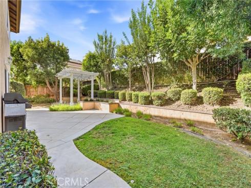 81  Linhaven  , Irvine, CA