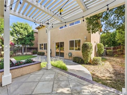 81  Linhaven  , Irvine, CA