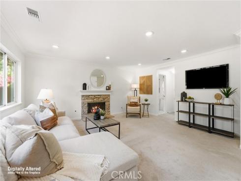 81  Linhaven  , Irvine, CA