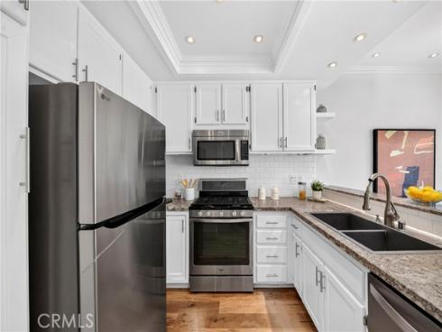 93  Goldenrod  , Irvine, CA