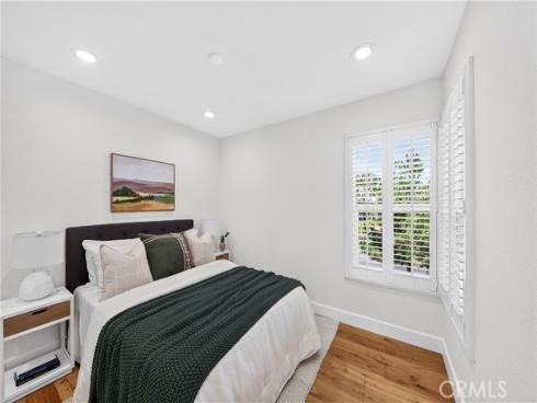 93  Goldenrod  , Irvine, CA
