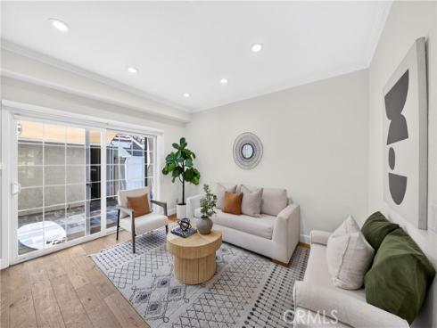 93  Goldenrod  , Irvine, CA