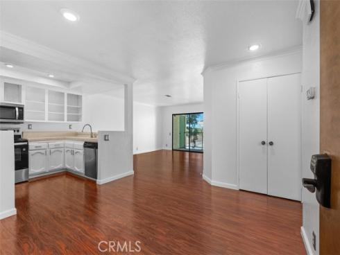 7215 Apricot , Irvine, CA