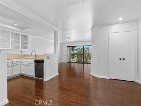 7215 Apricot , Irvine, CA