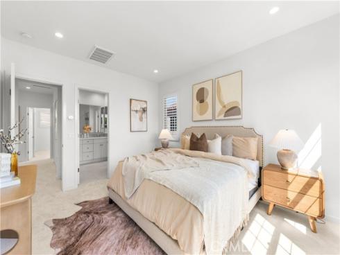 171 Elkhorn , Irvine, CA