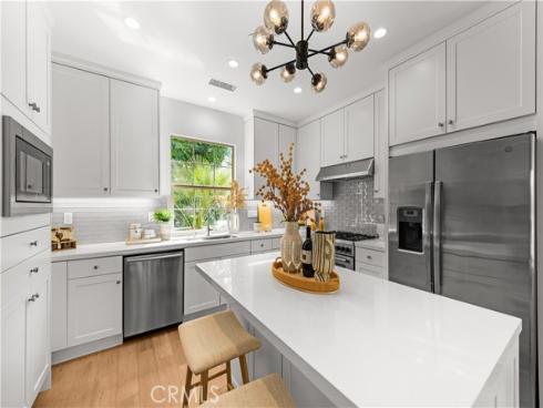 171 Elkhorn , Irvine, CA