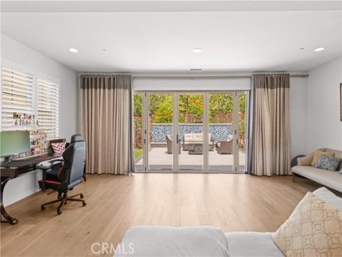 57  Lowland  , Irvine, CA