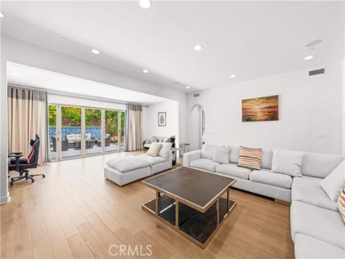 57  Lowland  , Irvine, CA