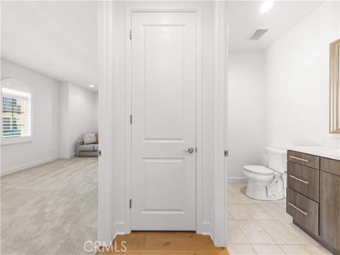 57  Lowland  , Irvine, CA
