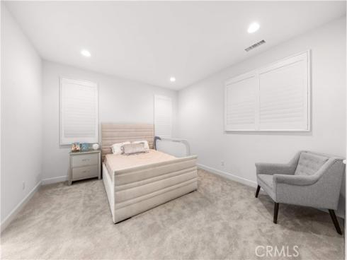 57  Lowland  , Irvine, CA