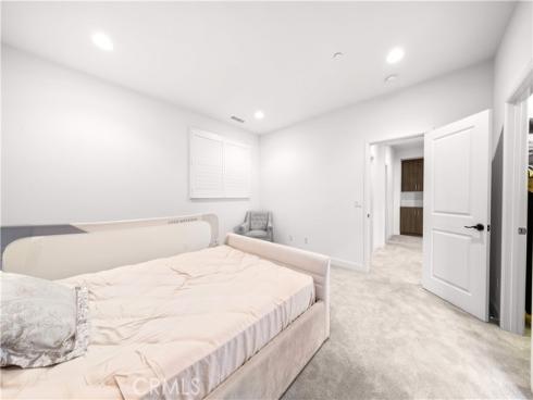 57  Lowland  , Irvine, CA
