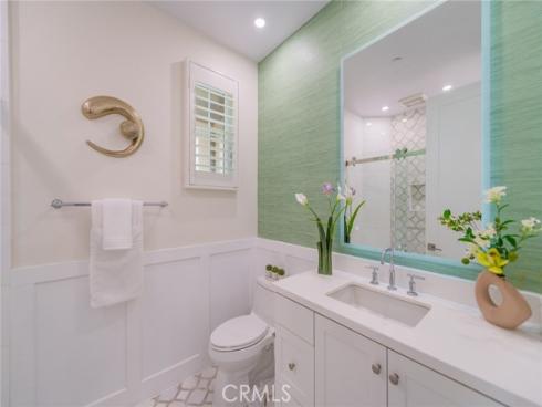 100 Avento , Irvine, CA
