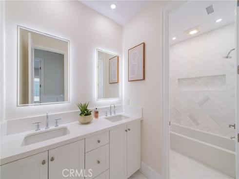 100 Avento , Irvine, CA