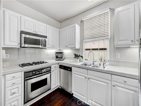 78 Duet , Irvine, CA