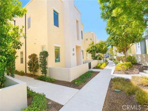 137 Terrapin , Irvine, CA