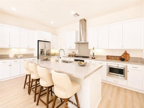 137 Terrapin , Irvine, CA