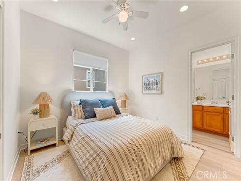 76 Canal , Irvine, CA