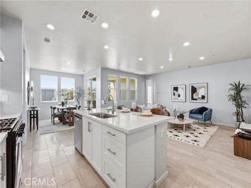 1184 Epic , Irvine, CA