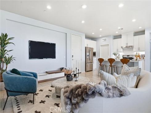 1184 Epic , Irvine, CA