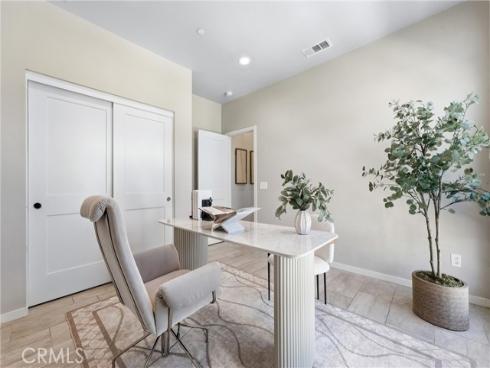 1184 Epic , Irvine, CA